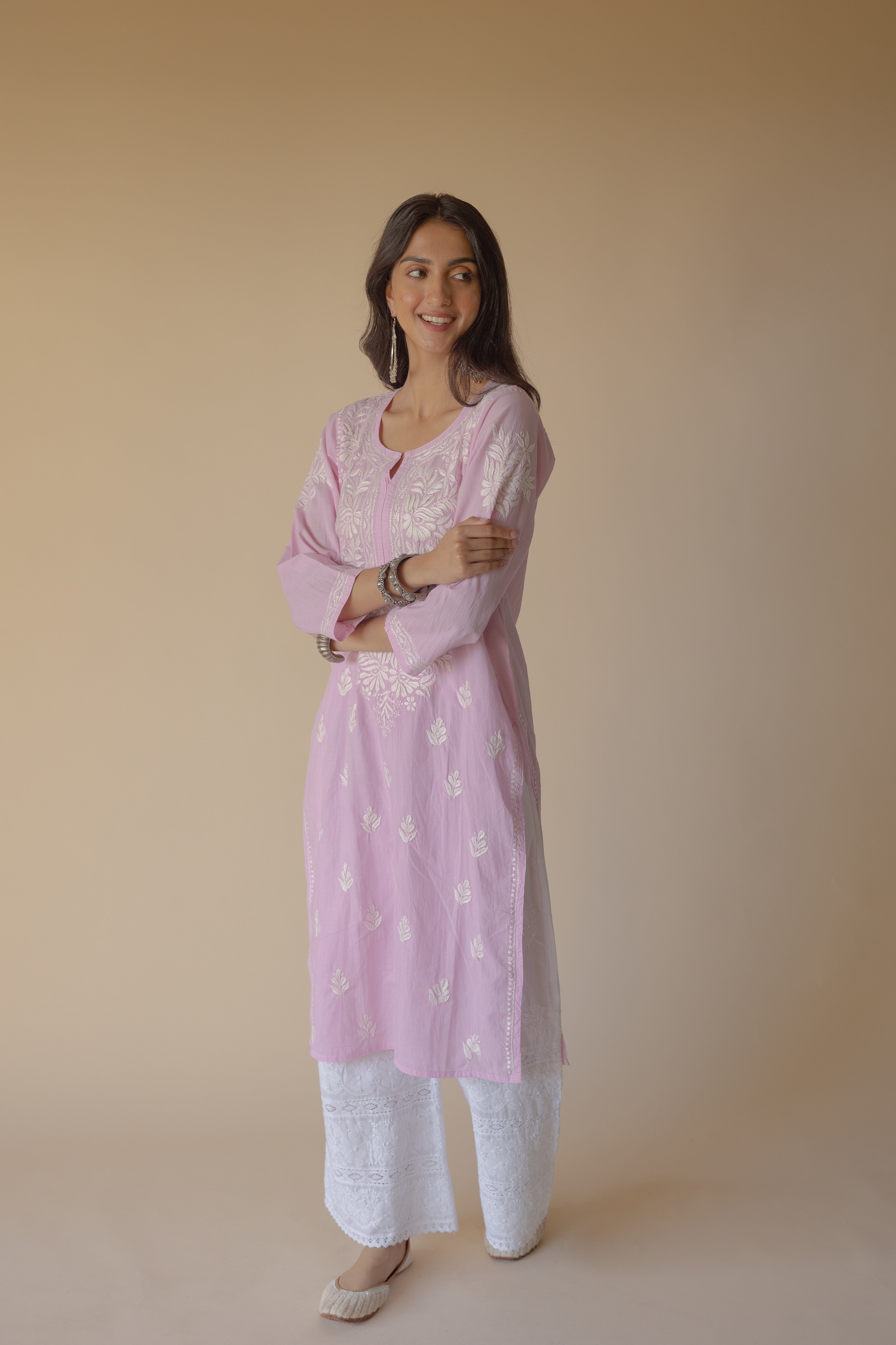 Fida Cotton Pink Hand Embroidered Chikankari Kurta