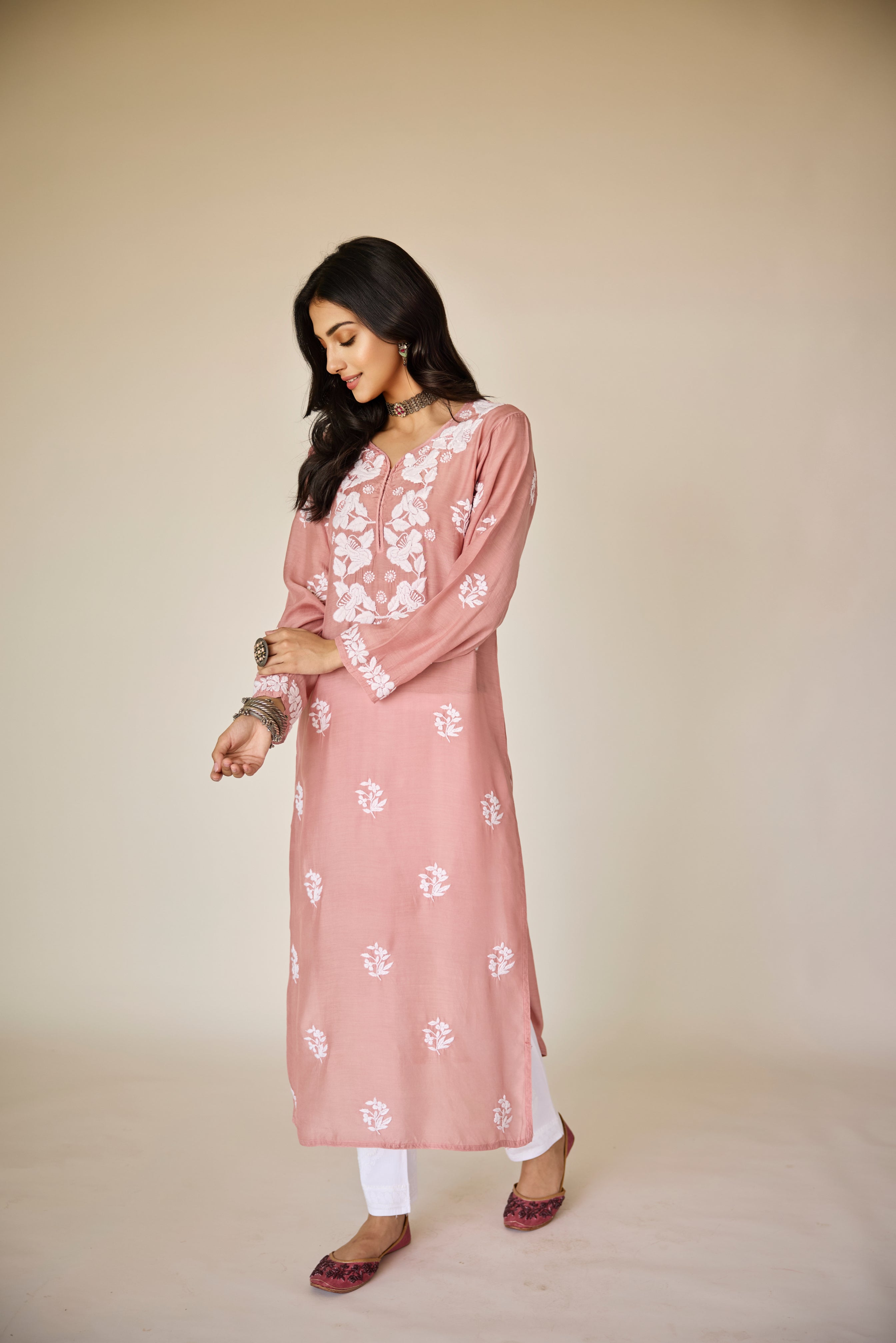 Crest Dusty Pink Muslin Hand Embroidered Chikankari Kurta