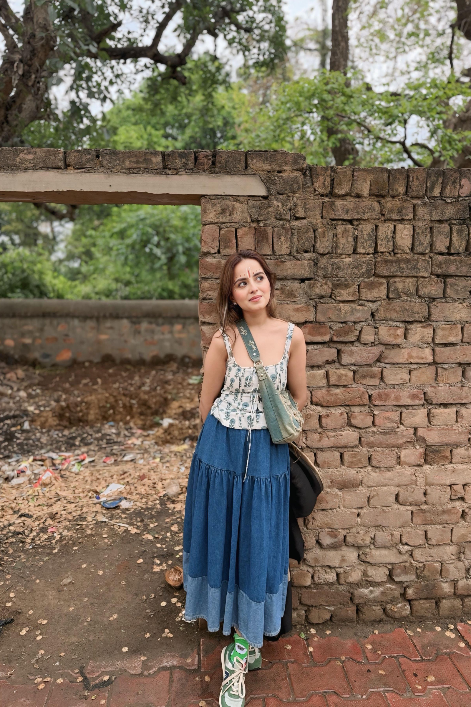 Meadow Cotton Front Open Top