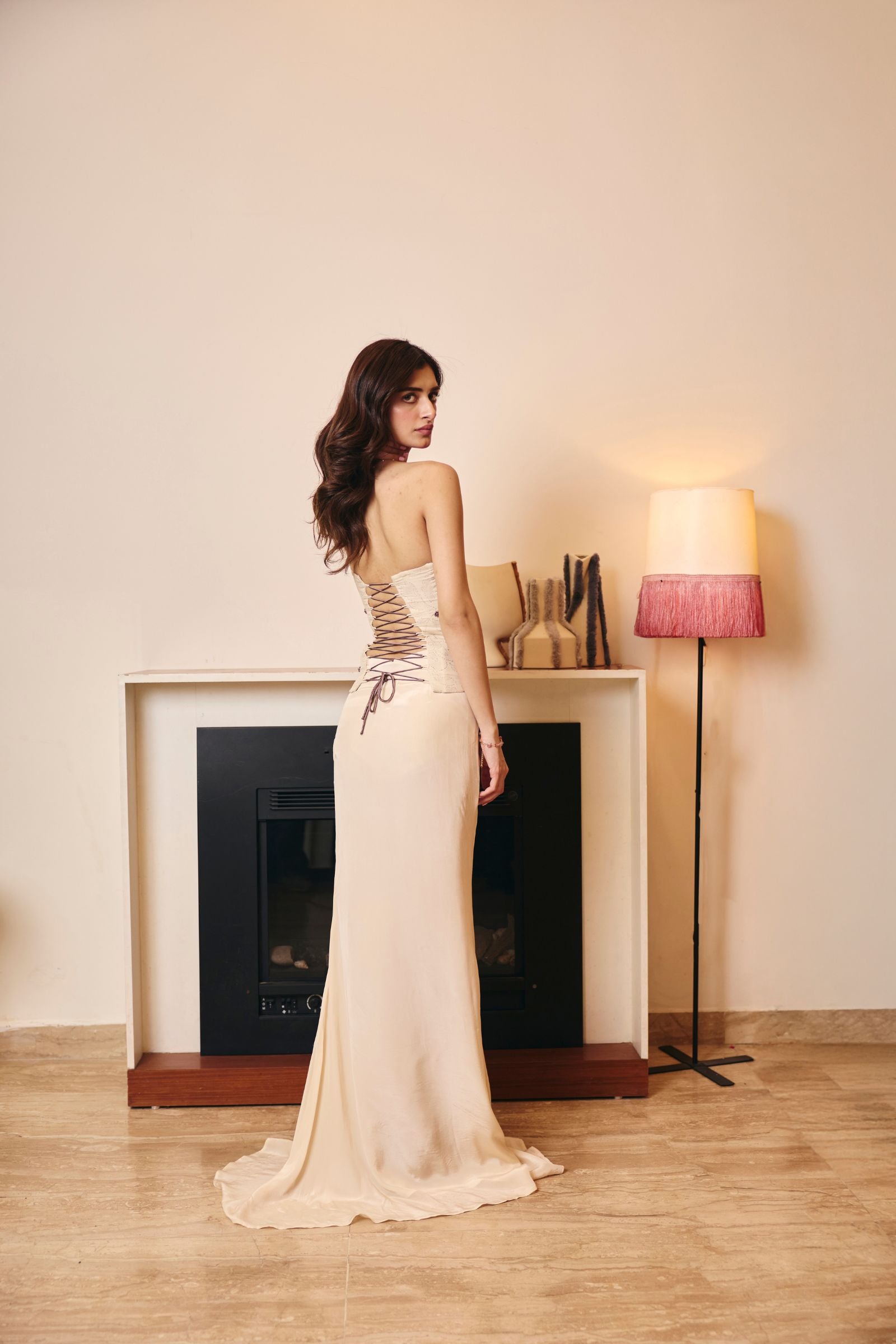 Lake como white corset