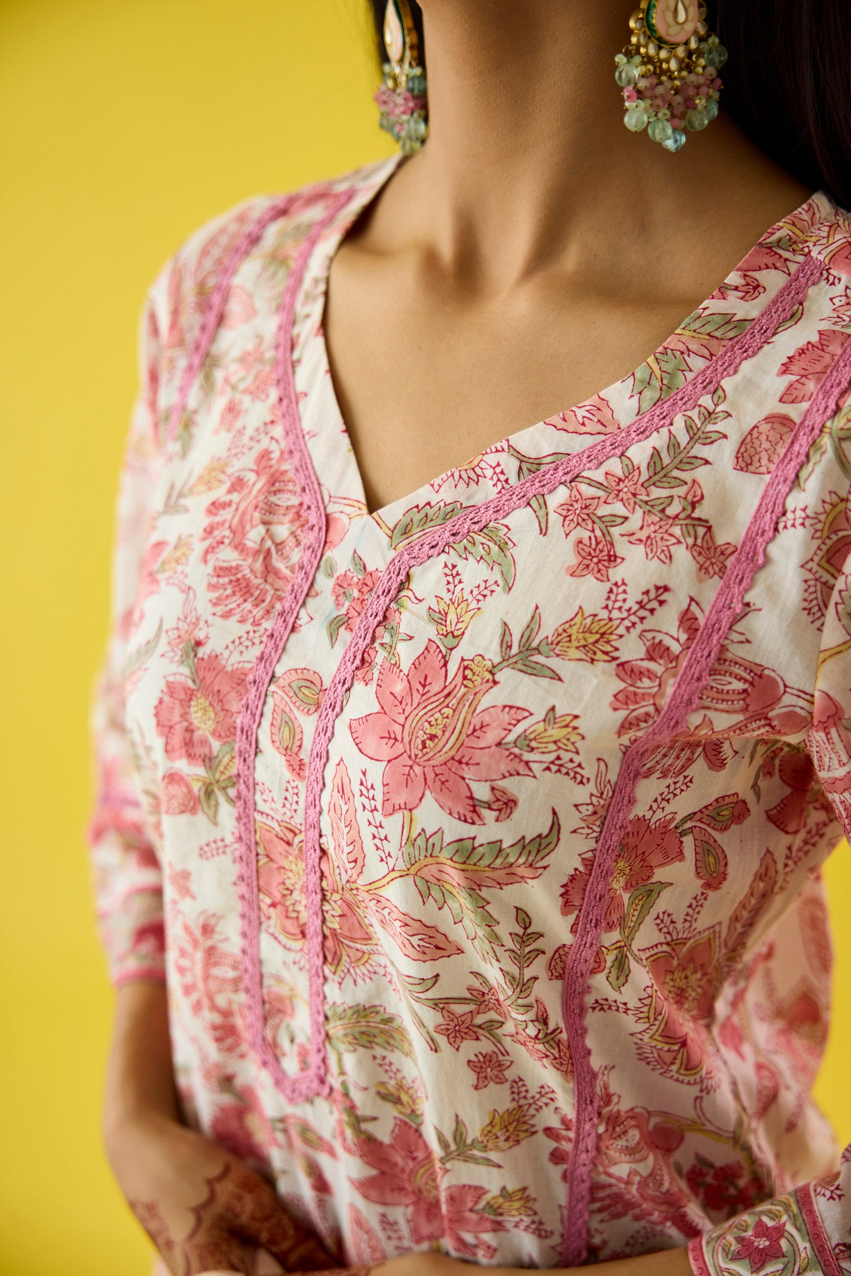 Mehrunissa Pink & White Cotton Kurta Set