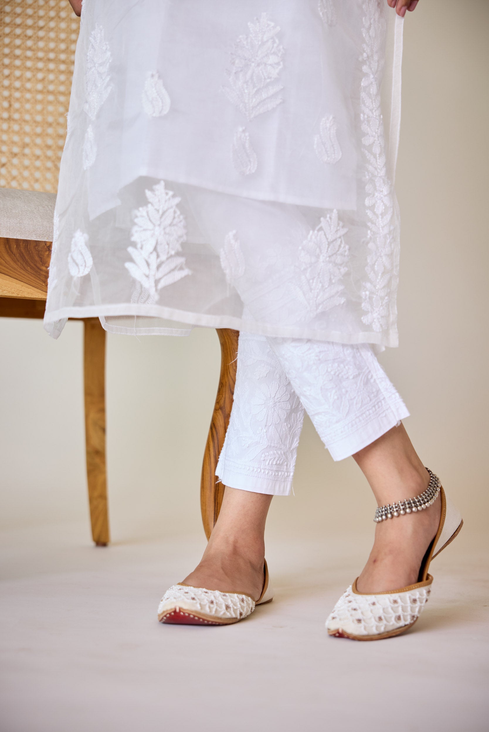 Raffia White Cotton Lycra Hand Embroidered Chikankari Straight Pant