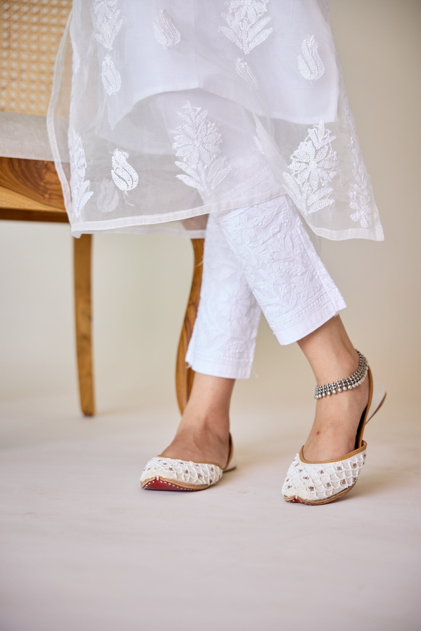 Raffia White Cotton Lycra Hand Embroidered Chikankari Straight Pant