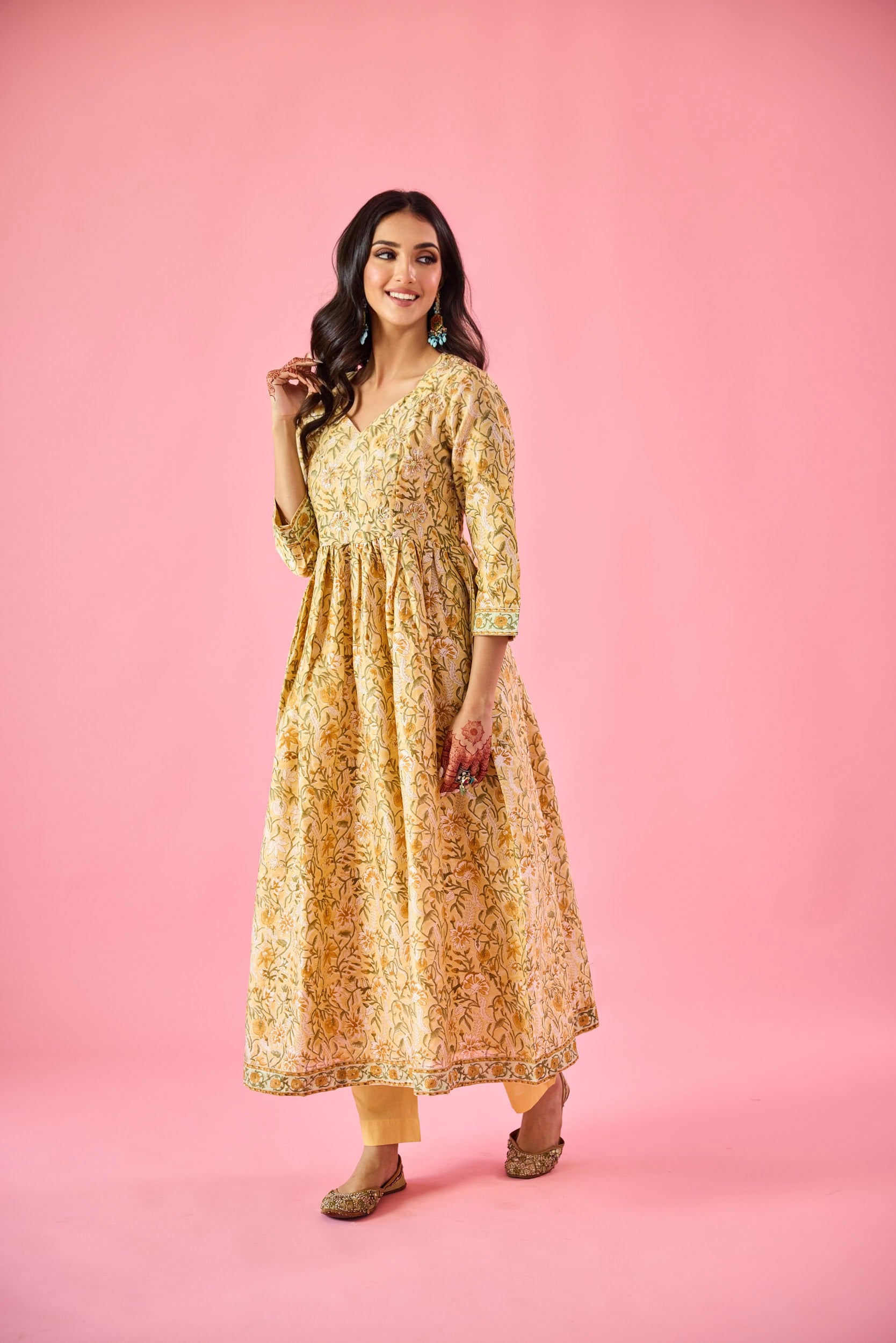 Parizaad Yellow Chanderi Hand Embellished Kurta Set