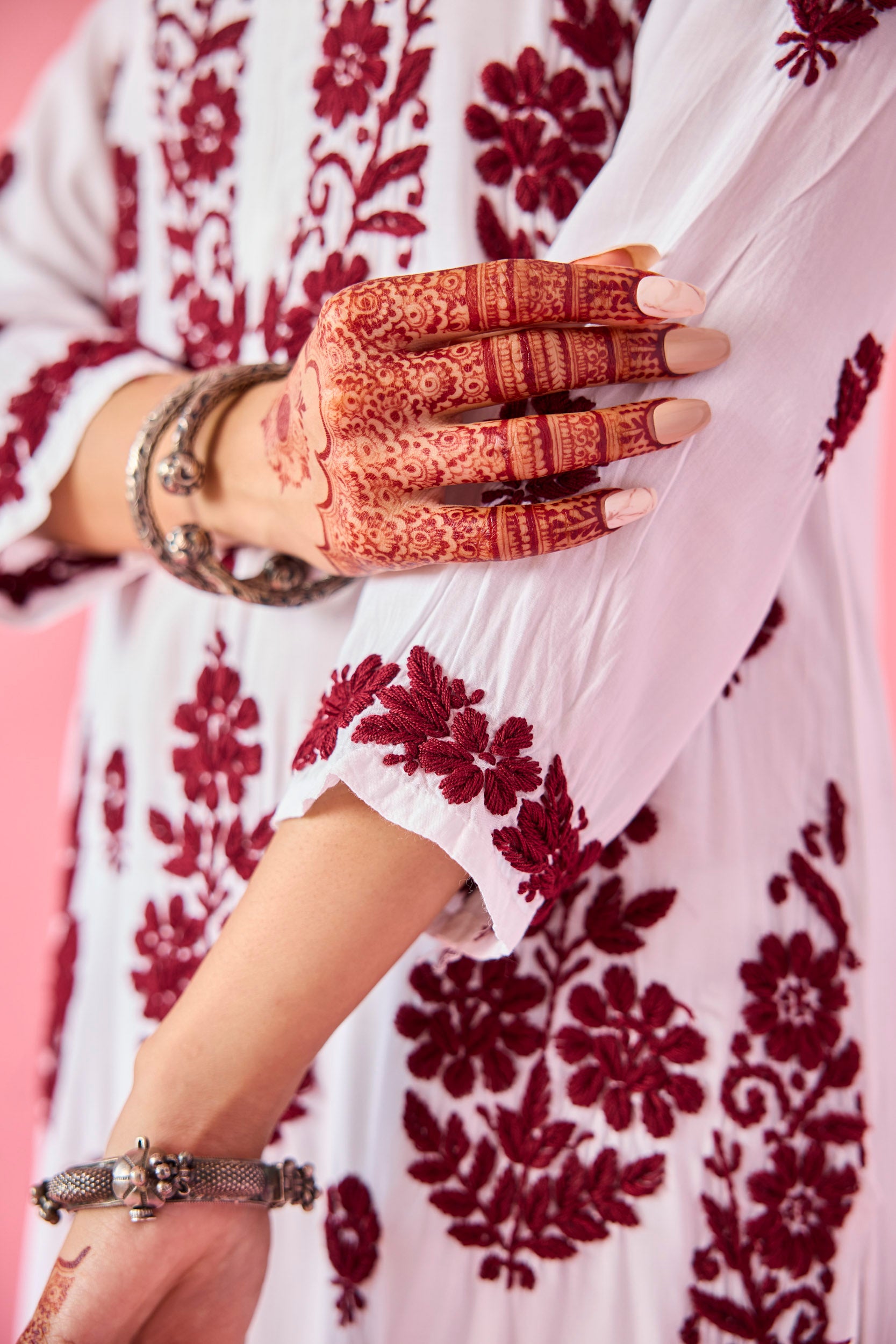 Gyaani Maroon & White Modal Hand Embroidered Chikankari Kurta & Pant Set