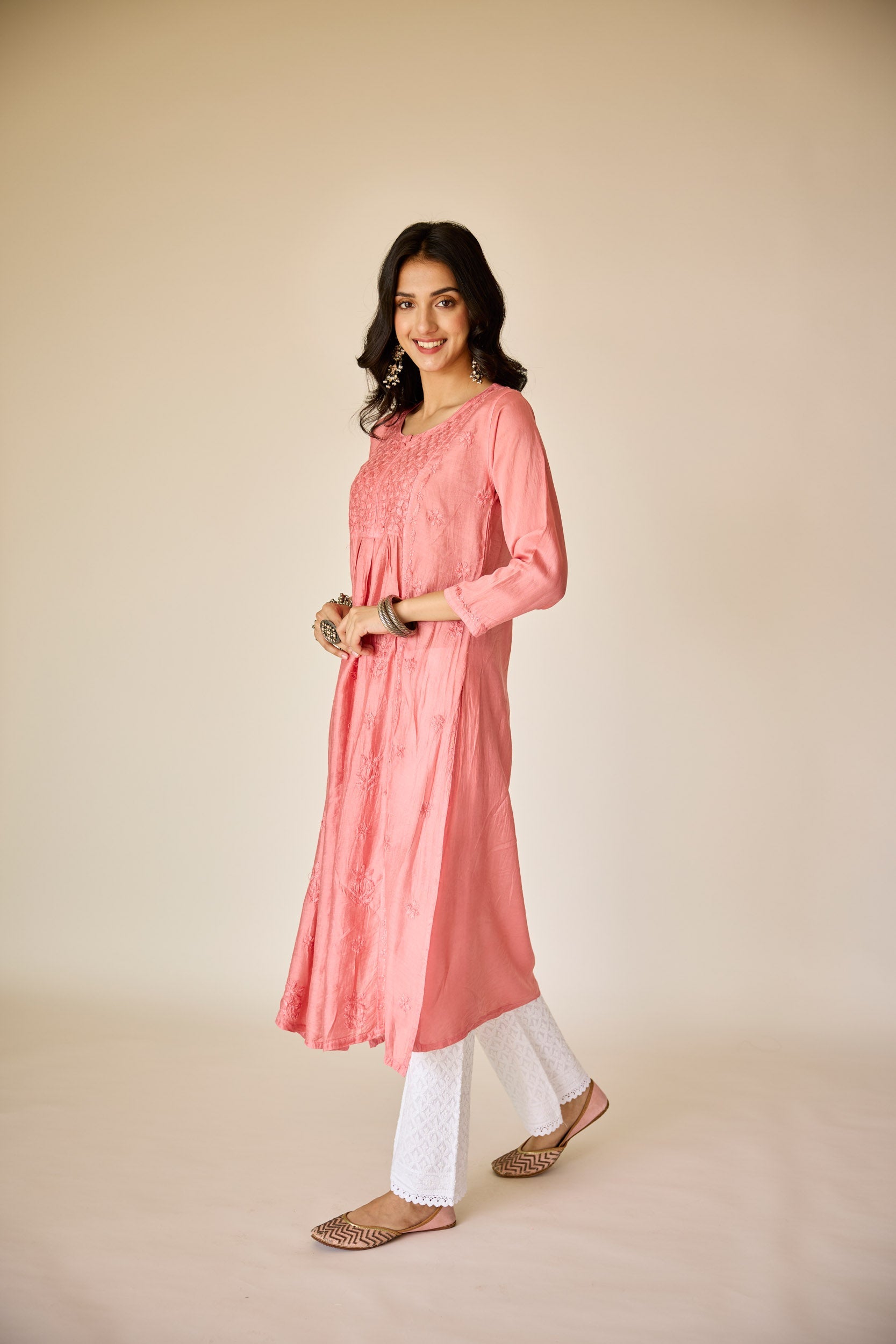 Tala Pink Chanderi Hand Embroidered Chikankari Kurta