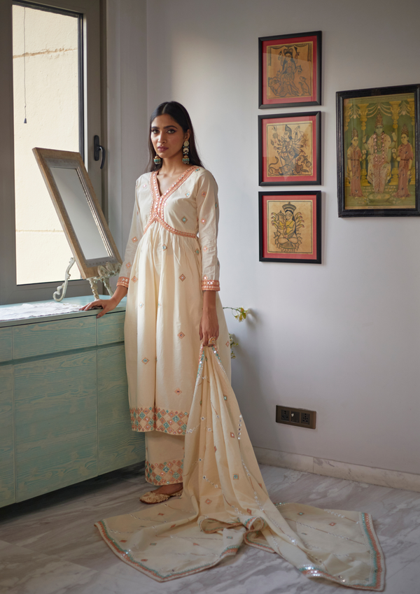 Gulbahaar Kurta