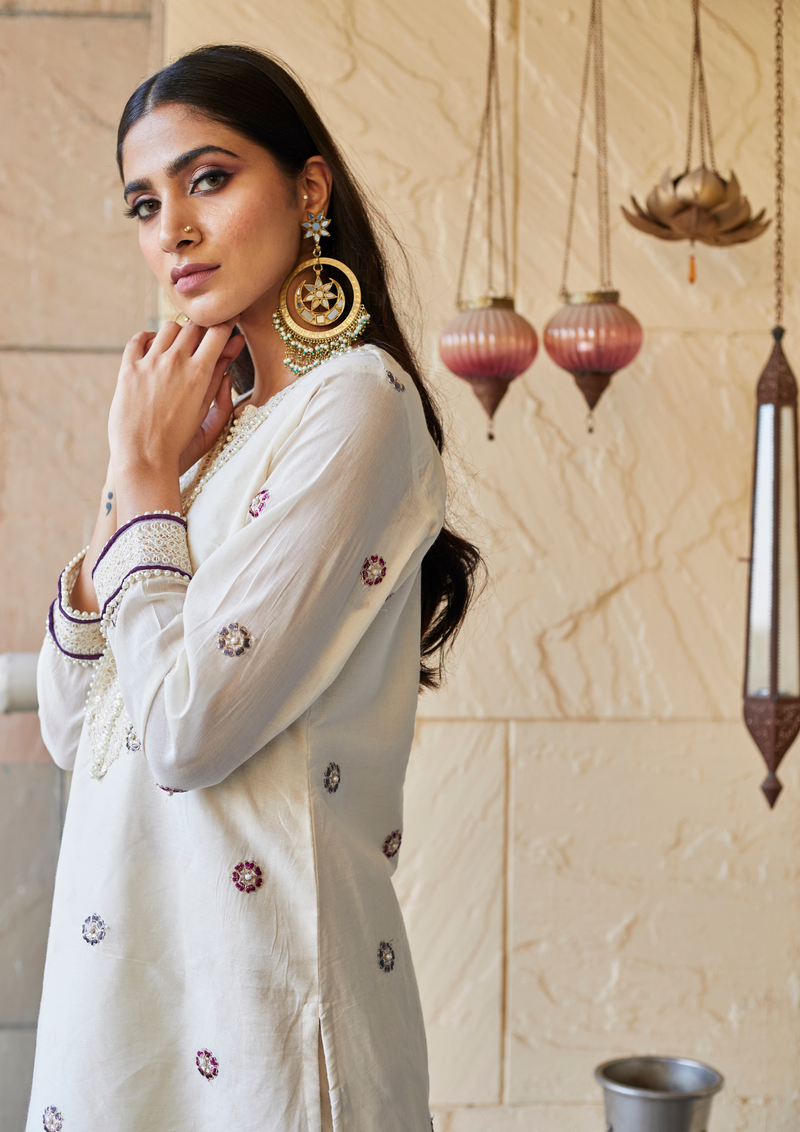 Aafreen White Straight Kurta