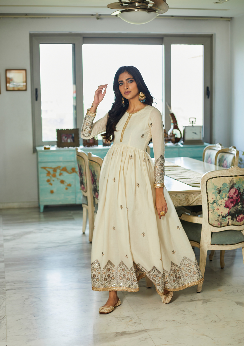 Nargis Anarkali