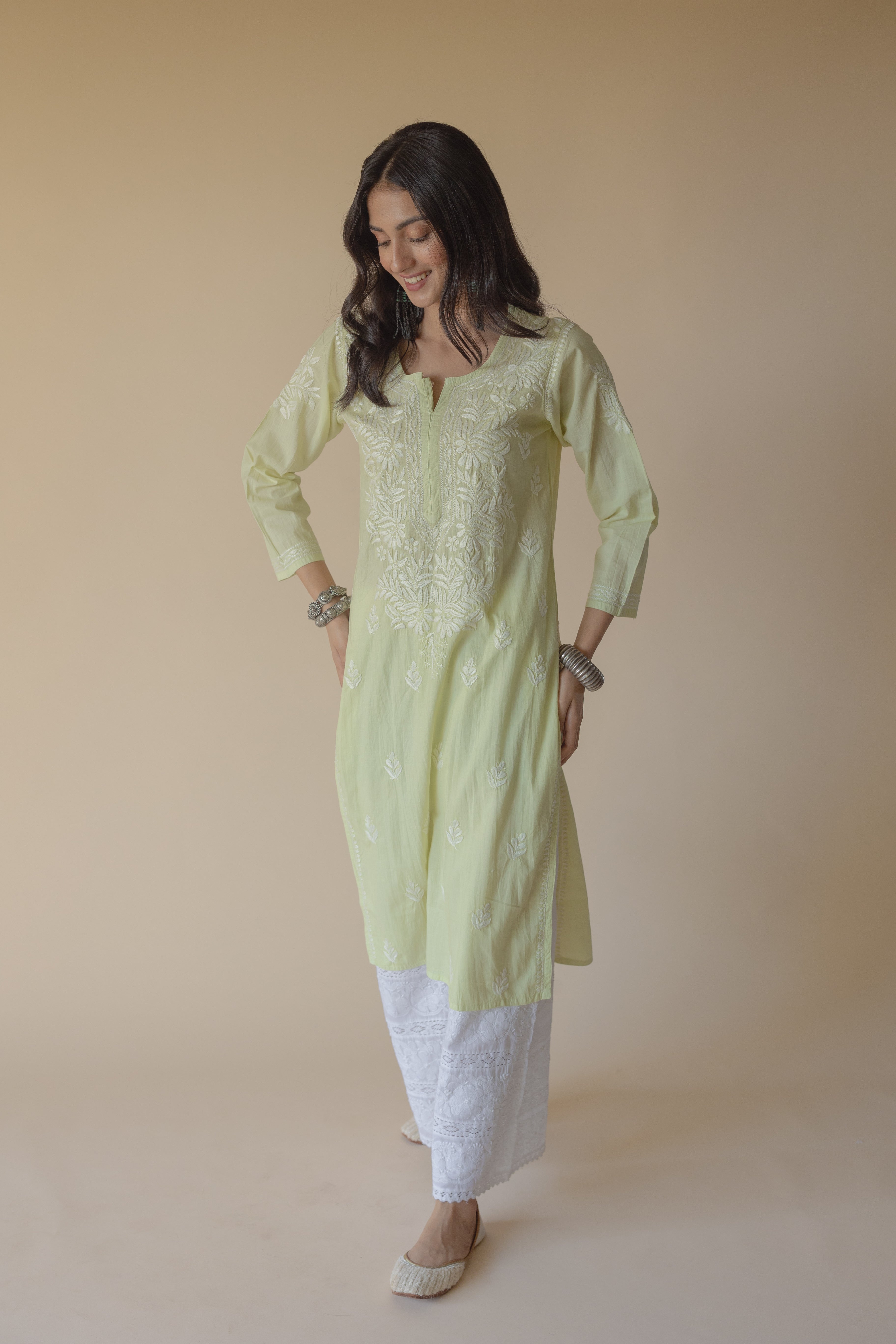 Adara Cotton Green Hand Embroidered Chikankari Kurta