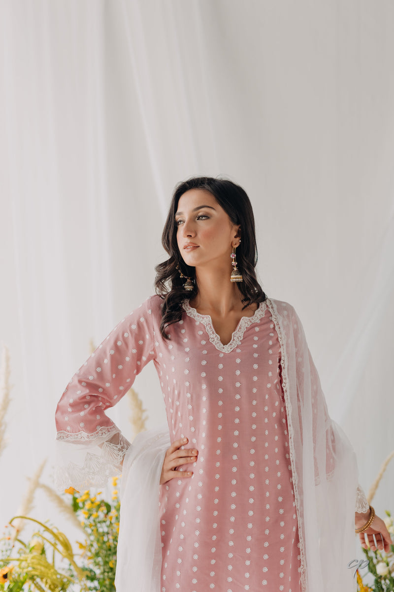 Sara Mulmul Kurta
