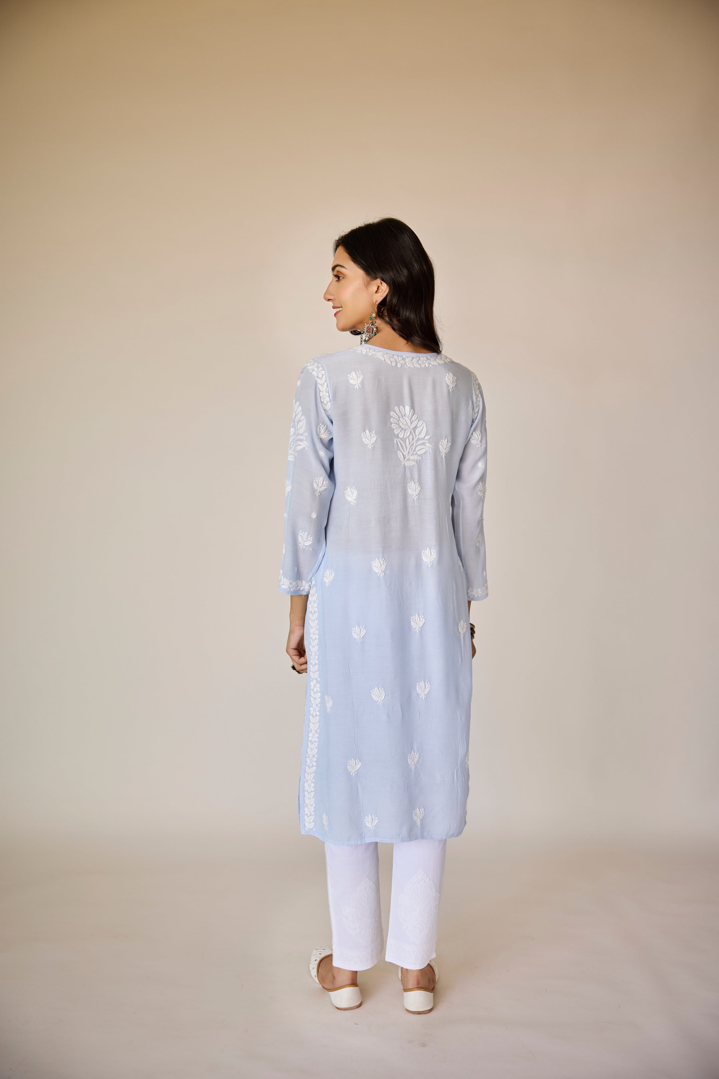 BLUE CHIKANAKARI MUSLIN KURTA main image 0
