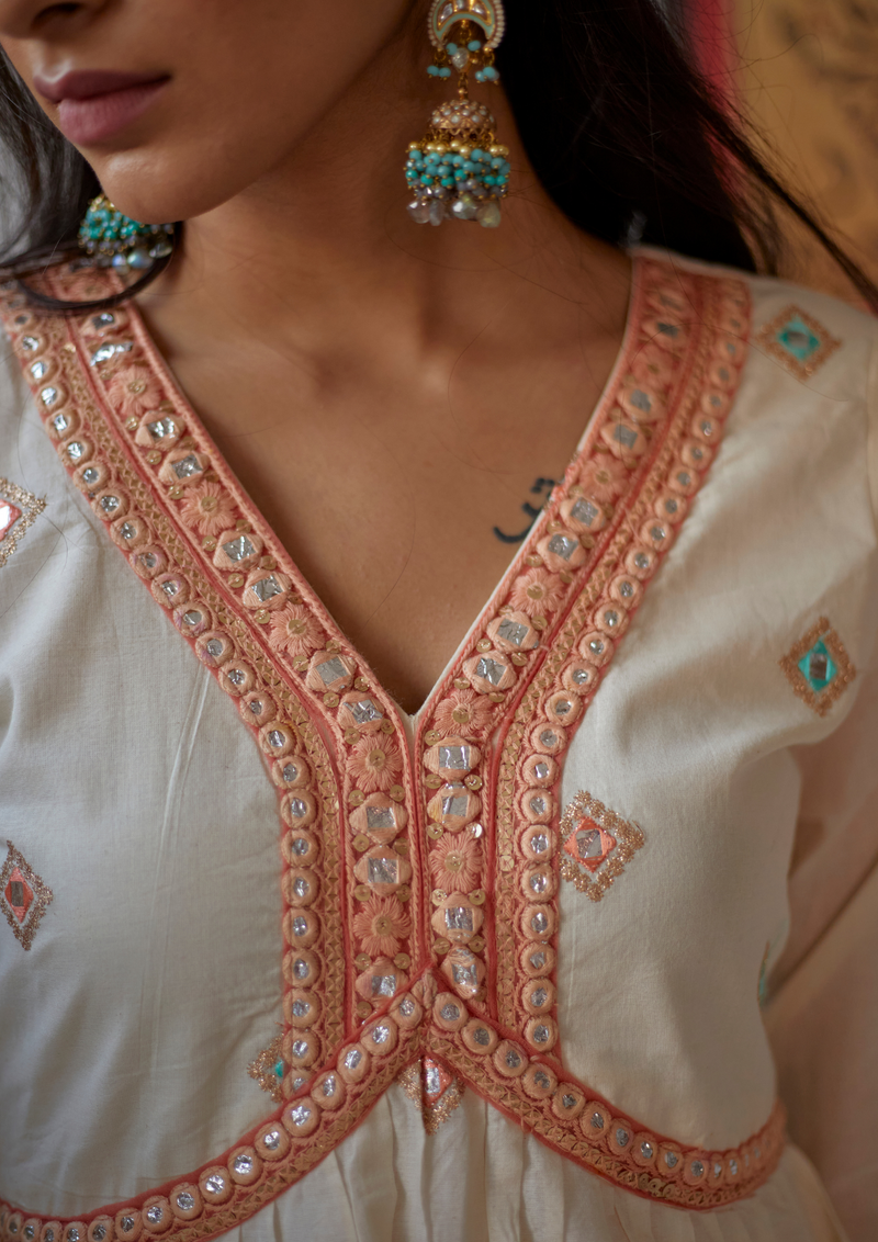 Gulbahaar Kurta