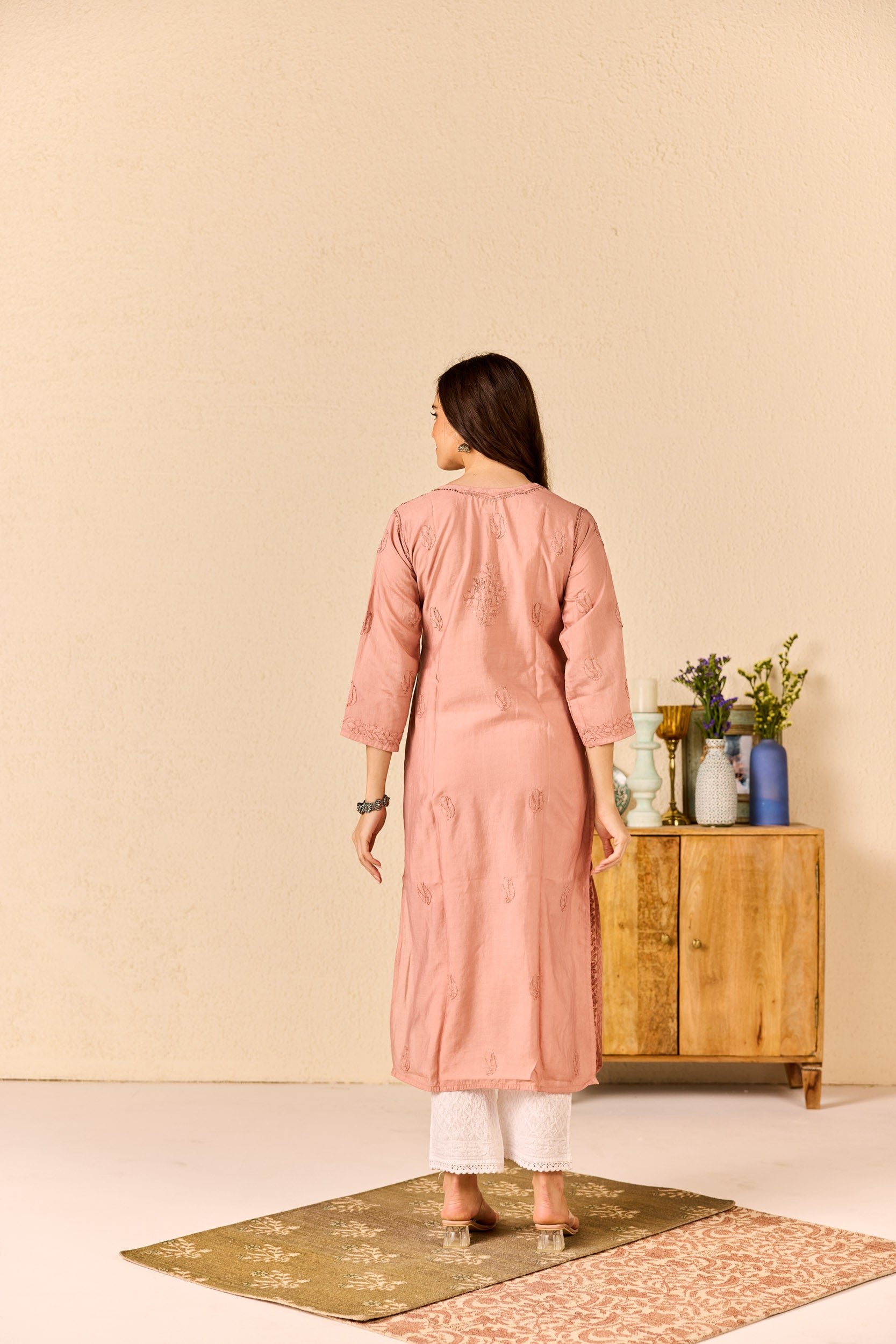 Elham Dusty Rose Pink Chanderi Hand Embroidered Chikankari Kurta