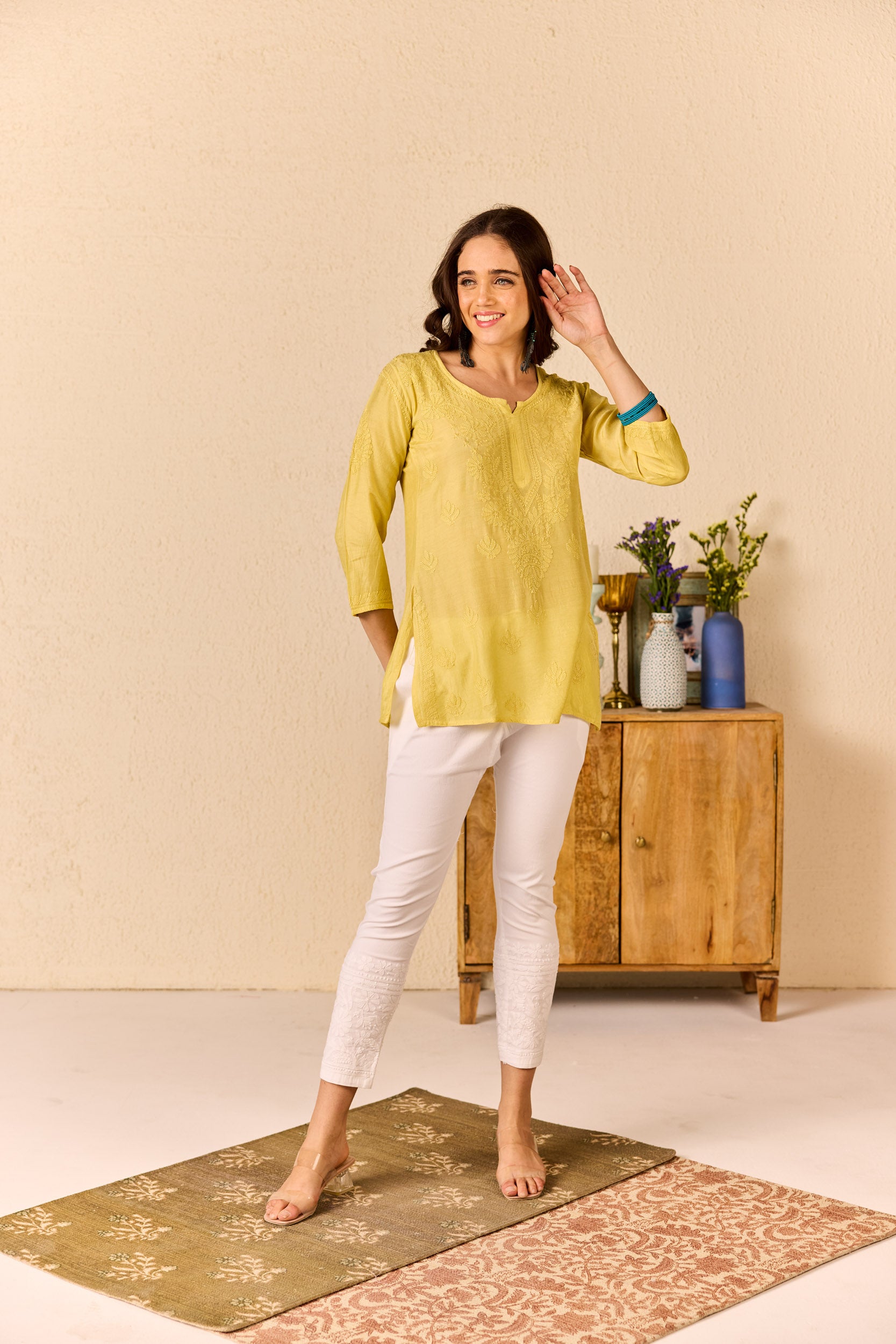 Araya Yellow Muslin Hand Embroidered Short Chikankari Kurti