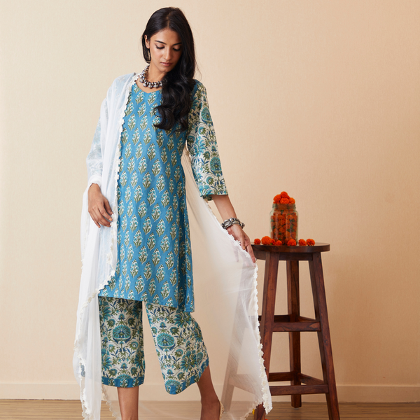 Ahana Kurta