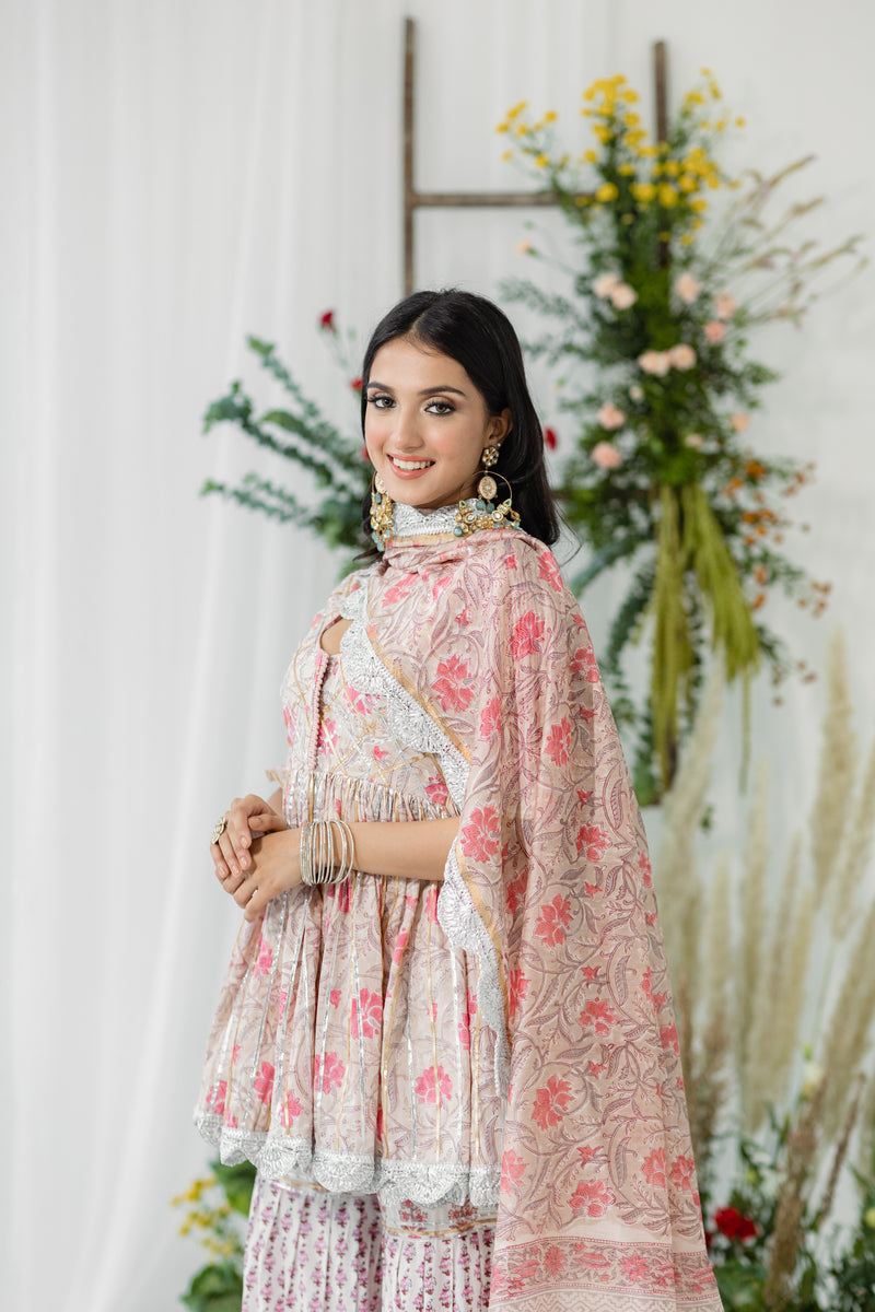 Crossandra Gharara Set of 3