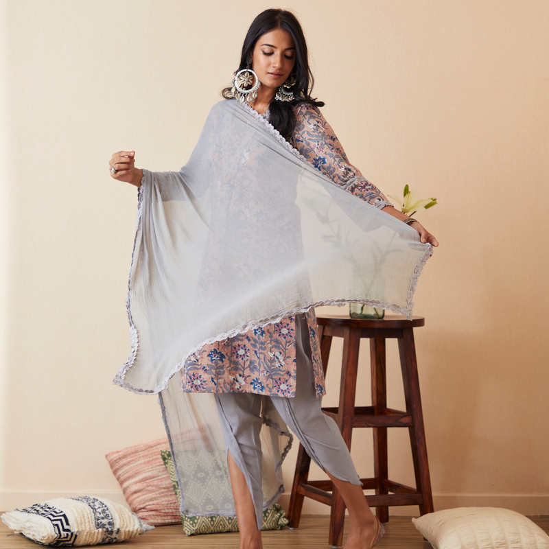 Aiza Set of 3 (Kurta, Tulip Pants and Lace Dupatta)