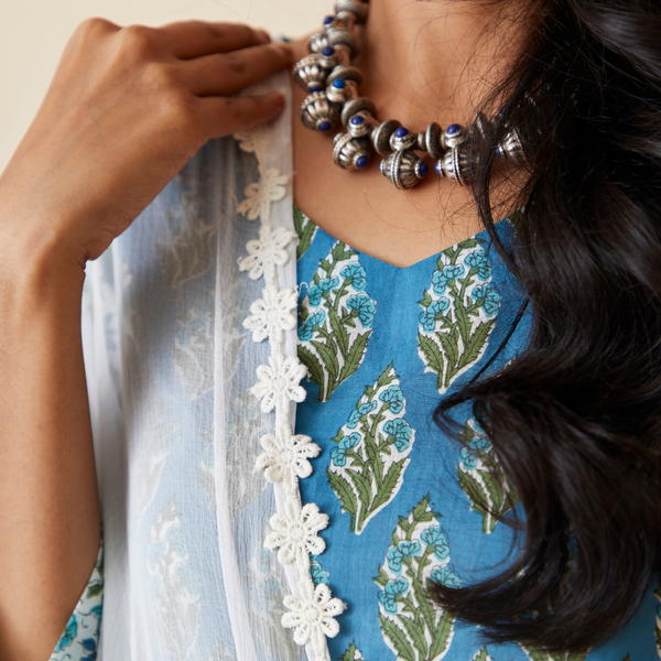 Ahana Kurta
