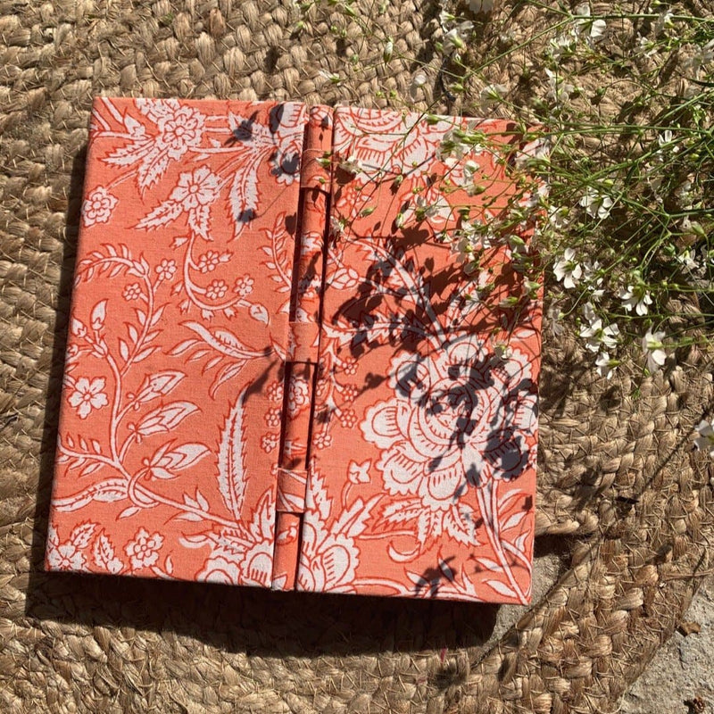 Aisha Pencil Folding Diary