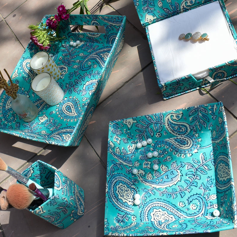 Nazia Set of 4
