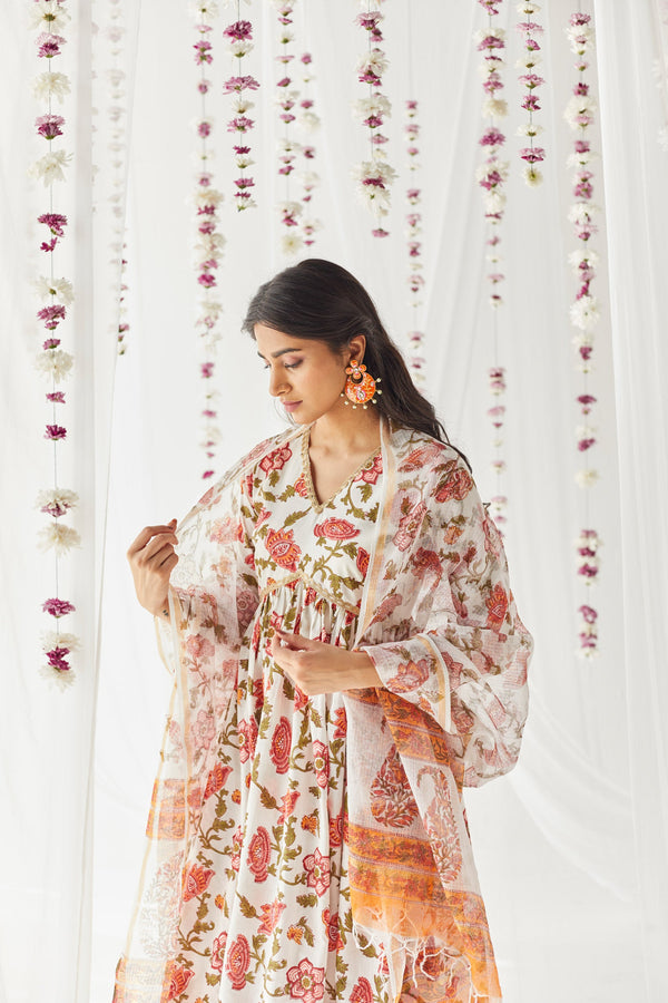 Zarra Kurta