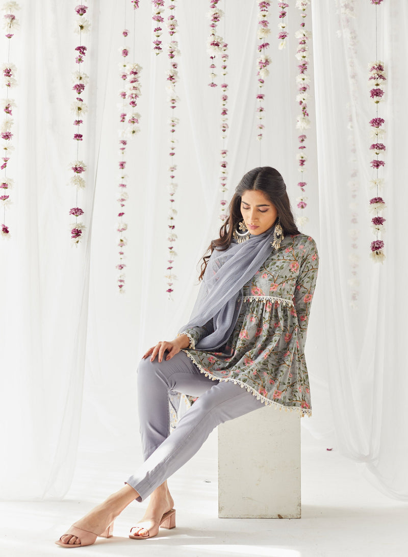 Amrah Kurti