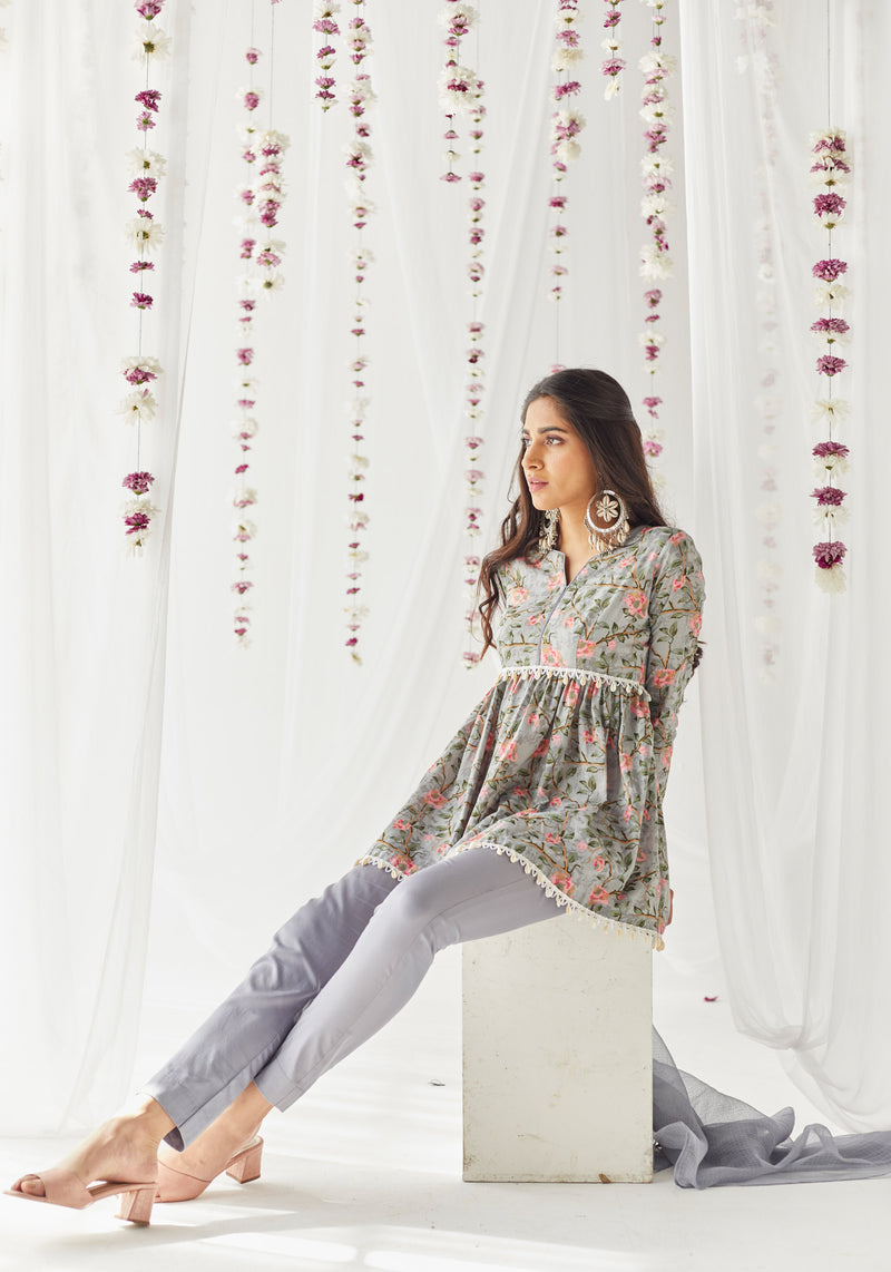 Amrah Grey Printed Cotton Kurti, Pant & Dupatta Set