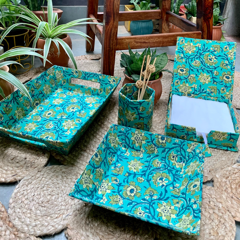 Nazia Set of 4