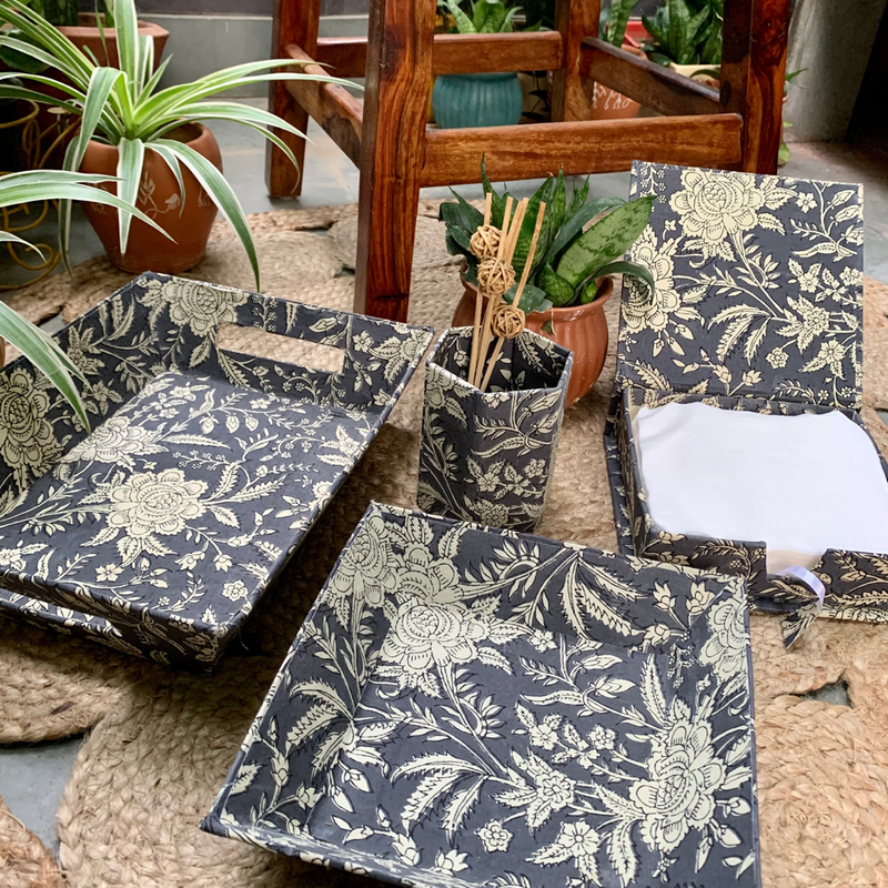 Nazia Set of 4